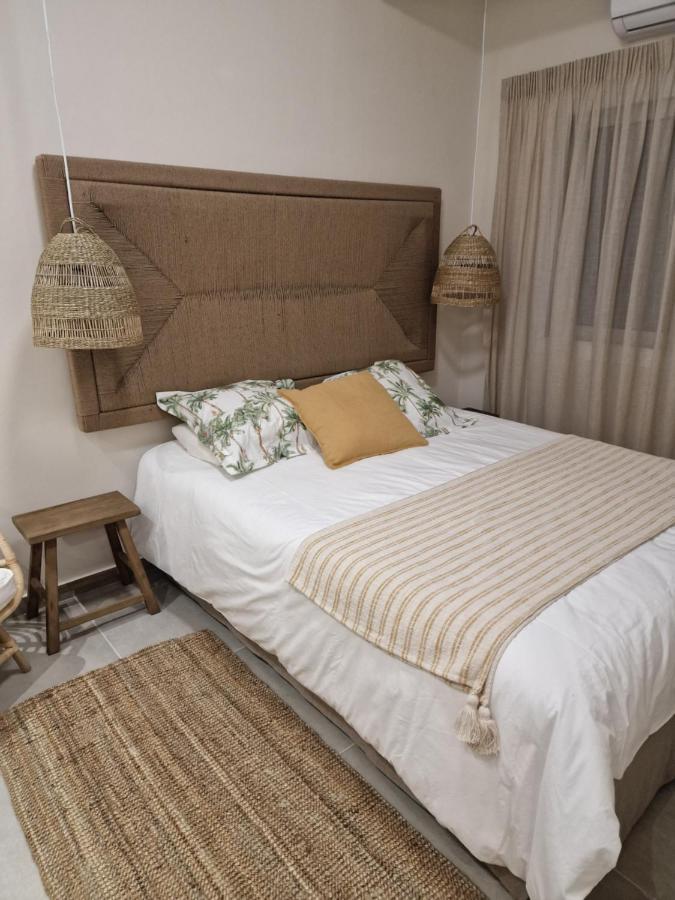 Poseidon'S Limnaria Apartment Paphos ภายนอก รูปภาพ