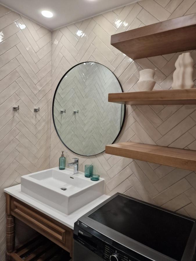 Poseidon'S Limnaria Apartment Paphos ภายนอก รูปภาพ