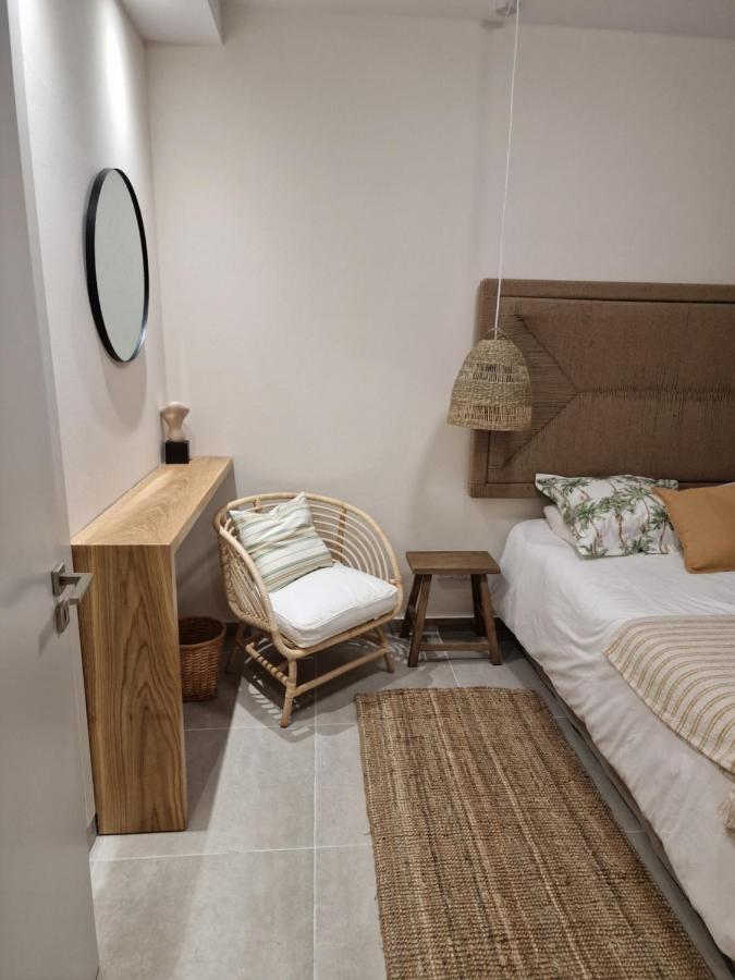 Poseidon'S Limnaria Apartment Paphos ภายนอก รูปภาพ
