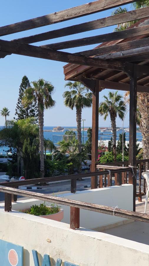 Poseidon'S Limnaria Apartment Paphos ภายนอก รูปภาพ